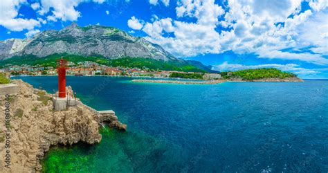 Makarska town panorama. / Scenic coastal view at Makarska town in ...