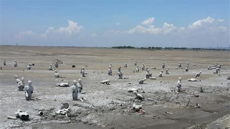 Lapindo Mudflow in Sidoarjo: UPDATED 2021 All You Need to Know Before ...