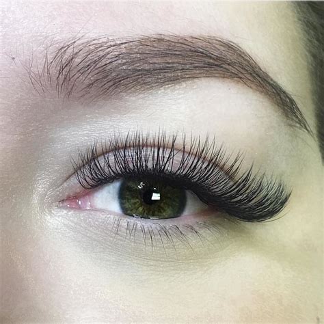 Uptowngirlbeautybar Created This Cat Eye Lash Look Using Faux Mink