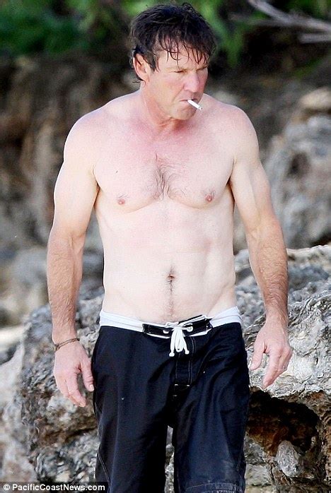 Dennis Quaid Shows Off His Toned And Sculpted Beach Body On Surfing Trip At 55 Daily Mail