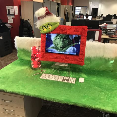 Grinch Christmas Desk Christmas Cubicle Decorations Office Christmas Decorations Christmas