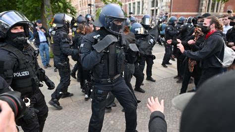 Tag X in Leipzig Zusammenstöße zwischen Polizei und Demonstranten