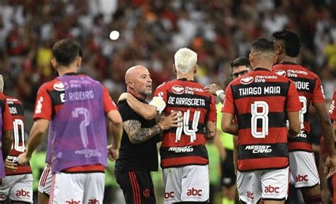 Fabrício Bruno Tem Lesão No Ligamento Do Pé E Desfalca O Flamengo Por