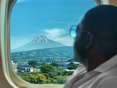 Enjoy Beautiful Mount Fuji Views from a Shinkansen Bullet Train | Tokyo ...