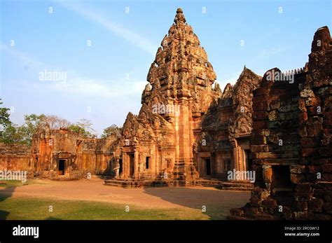 Prasat Hin Phanom Rung Stone Castle Sanctuary building Khmer Hindu ...