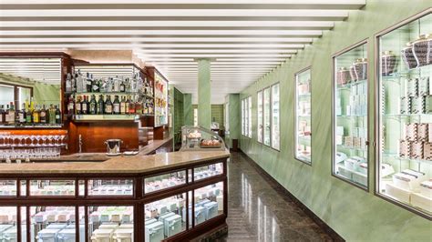 La Pasticceria Marchesi Arriva In Via Montenapoleone GQ Italia