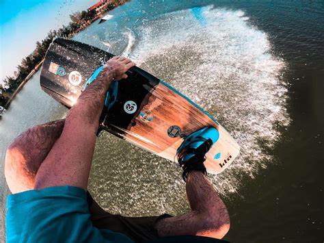 9 Best Beginner Wakeboards For 2023 Extreme Nomads