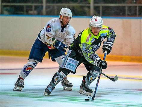 Eishockey Regionalliga EHC Zweibrücken gewinnt gegen Pforzheim