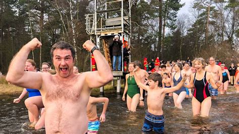 Neujahrsschwimmen Im Bullensee Verzeichnet Rekorde