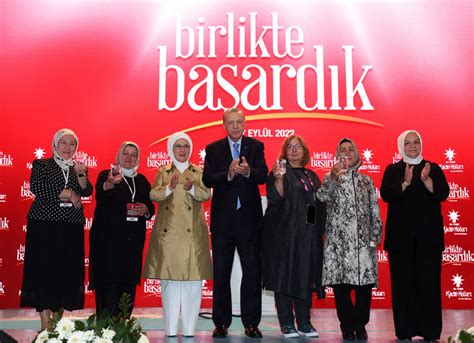 Cumhurbaşkanı Erdoğan 2 5 milyon haneye ulaşacak Aile Destek Programı