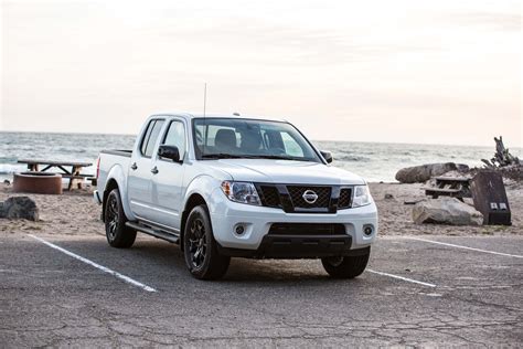 New and Used Nissan Frontier: Prices, Photos, Reviews, Specs - The Car ...