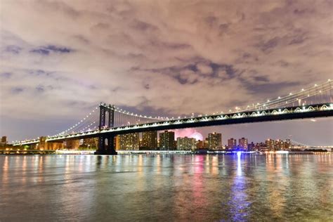 Premium Photo | View of the brooklyn bridge and manhattan bridge during ...