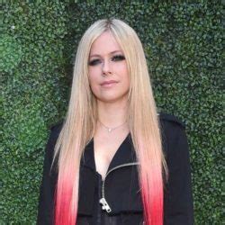 Avril Lavigne Celebrates 20th Anniversary Of Her Debut Album Let Go