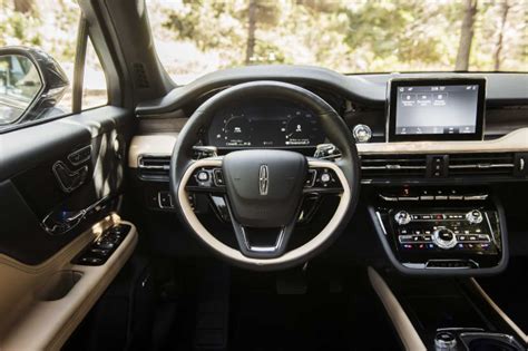 First Drive Review The 2020 Lincoln Corsair S Quiet Cabin Is The Luxury Crossover Soft Cell