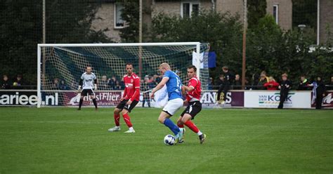 Wvf Wint Met Doelpuntrijk Duel Van Desz Zwolle