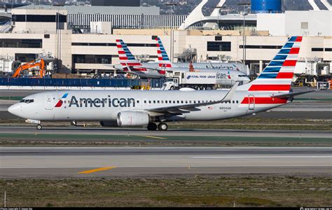 N An American Airlines Boeing Wl Photo By Steven Ma Id