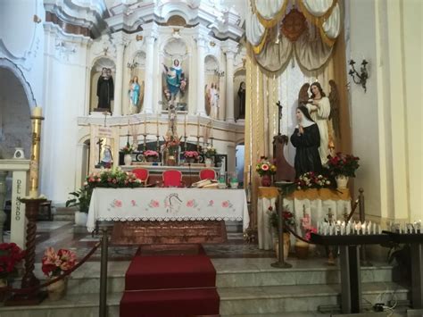 Il Marzo La Reliquia Di Santa Rita Sar Accolta Nella Chiesa Di Santa