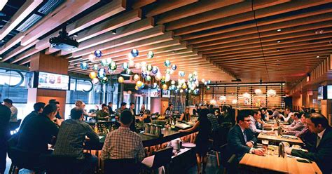 Cactus Club The Power Lunch Hot Spot Takes Toronto Toronto Life