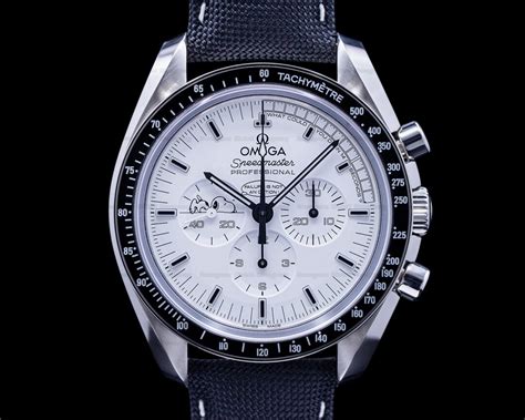 Omega 311 32 42 30 04 003 Speedmaster Professional Apollo XIII Silver