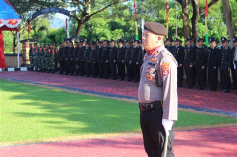 Dirgahayu Hut Bhayangkara Ke Kapolsek Onembute Bertindak Sebagai