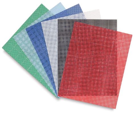 Darice Plastic Canvas 7 Mesh 105x135 Clear