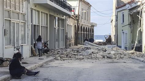 Earthquake hits Greece and Turkey, bringing deaths and floods