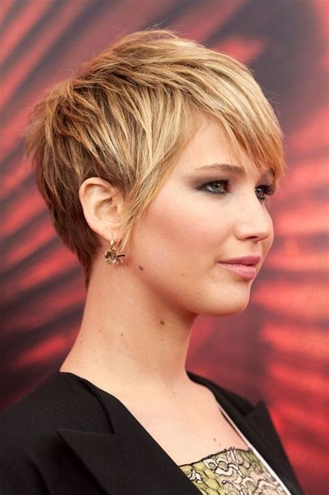 Stylish Short Hairstyles For Women With Thick Hair Styles Weekly