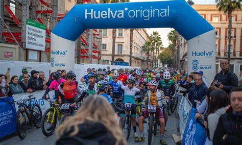 Huelva Extrema celebra su décima edición con récord de participación