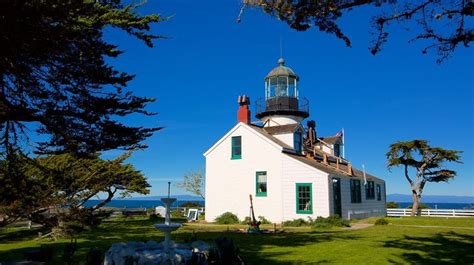 Point Pinos Lighthouse in Pacific Grove