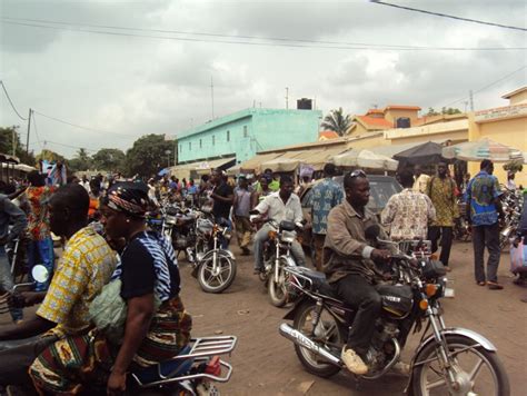 Togo Les Acteurs Du Transport Public Urbain De Personnes Par Taxi