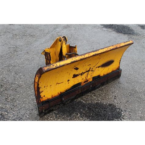 For Sale Hydraulic Snow Plow Attachment Suitable For Compact Tractor