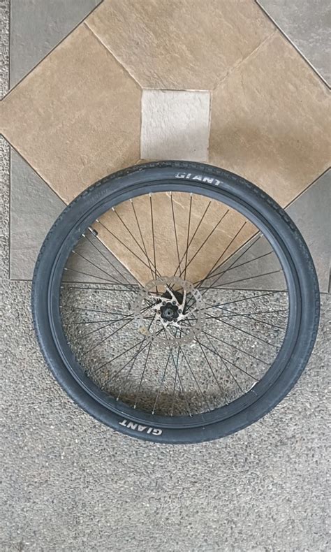 Rear Bicycle wheel, Sports Equipment, Bicycles & Parts, Parts ...