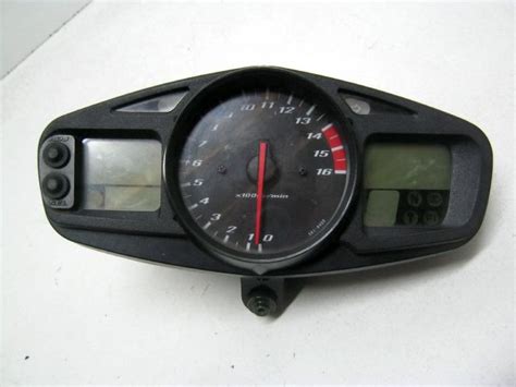 Tableau De Bord Compteur SUZUKI 600 GSXR Type 44G10