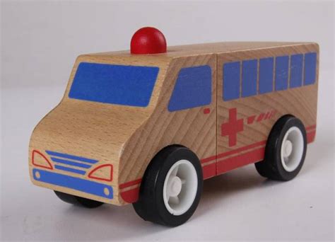 Hot Sale Wooden Toy Assembly- Ambulance - NINGBO BAODI TOYS TECHNOLOGY CO.,LTD. - ecplaza.net