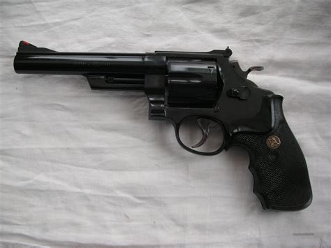 S &W MODEL 29 CAL. 44 MAGNUM REVOLVER