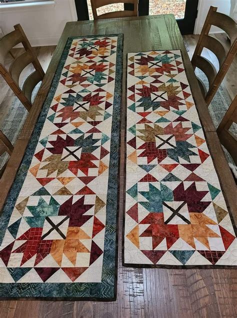 Pin On Trilhos De Mesa In 2024 Crafts Quilts Table Runners