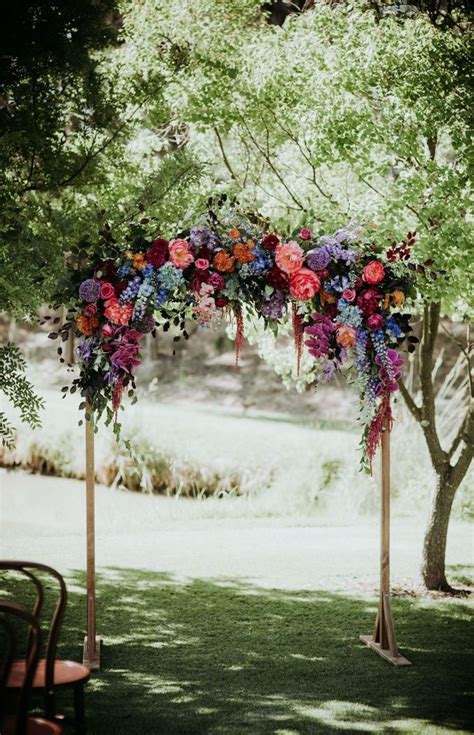 Wedding Arches That Will Instantly Upgrade Your Ceremony Floral