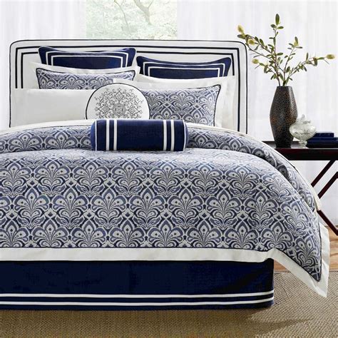 Navy And White Always Seems To Work Blue And White Bedding Bedroom