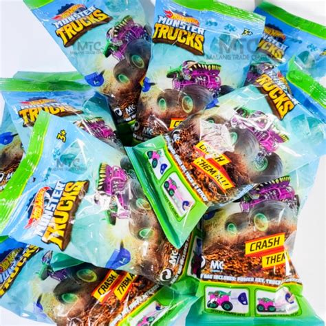 Jual Hot Wheels Monster Trucks Mini Include Launcher Atau Pelontar Shopee Indonesia