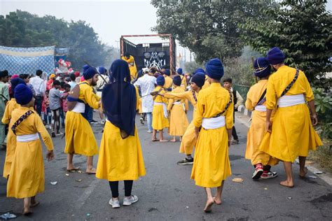 Delhi India October 2 2023 Sikhs Display Gatka And Martial Arts