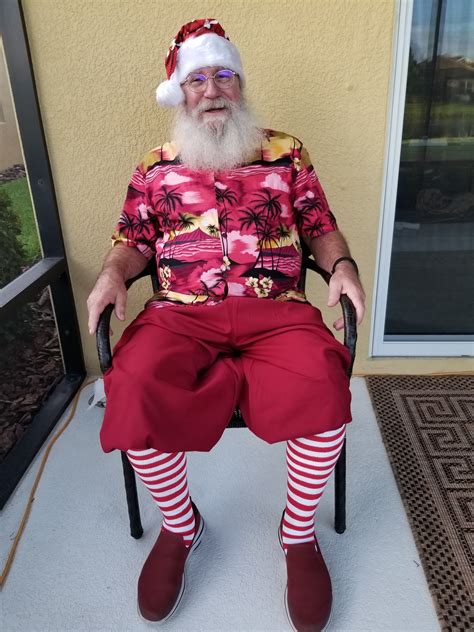 Sarasota Santas - Less than eight weeks until Christmas In...
