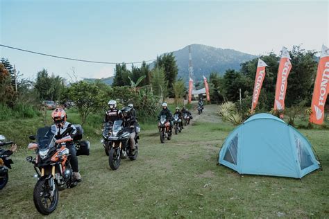 Menjaga Engagement Dengan Komunitas Honda Melalui Bikers Adventure