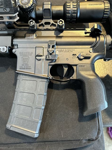 Love The Forward Controls Design Bolt Lock And Ambi Mag Release Rar15