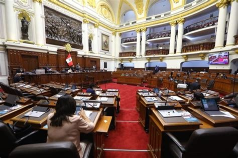 Comisión Permanente Revisa Informe Final Sobre Denuncia Contra