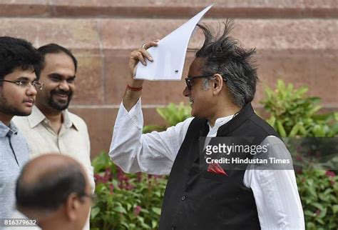 Delhi Comes Out To Vote Photos And Premium High Res Pictures Getty Images