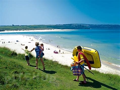 Riviere Sands Holiday Park, Hayle, Cornwall | Pitchup.com