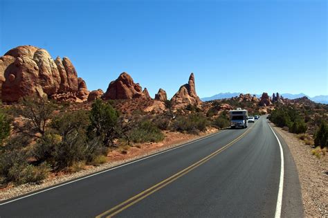 Arches National Park Tours - Guided Tours of Arches National Park