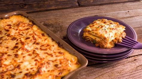 Lasagna With Meat Ragu Recipe Rachael Ray Show