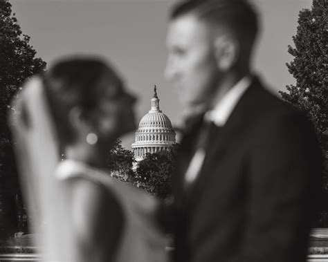 6 Reasons Why Washington DC Is An AWESOME Place To Elope - Juliana Wall