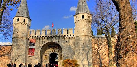 Topkapi Palace Museum Places To Visit In Old City Ottoman Royal